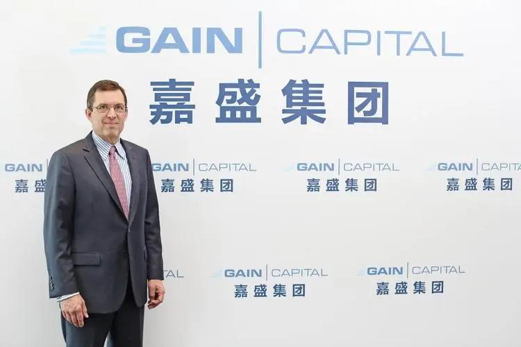 关税休战与盈利前景提升，印度散户创纪录490亿卢比支撑市场